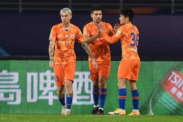  罗马锋线双星建功客场击退劲旅亚特兰大