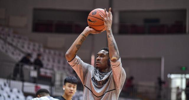  罗马客场不敌佛罗伦萨遭遇联赛两连败打击